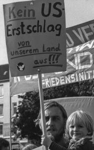Holger Rüdel, Demonstration Friedensbewegung Kiel, 1980
