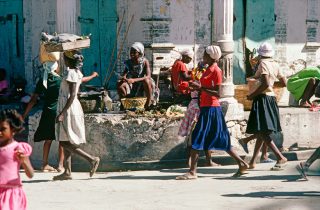 Peter H. Fürst, Jacmel Ville, 1980, aus dem Zyklus »Zeitreise Haiti«